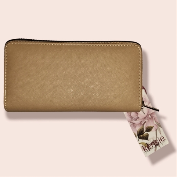 Kensie Leather Wristlet/Coin Purse-NWT - Picture 2 of 6